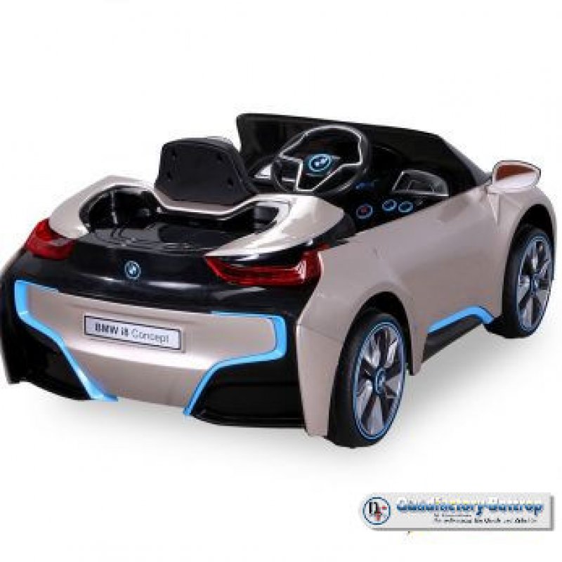 Lizenzierter BMW I8 mit 2 x 45 Watt Motor Lizenzierter BMW I8 mit 2 x 45 Watt Motor