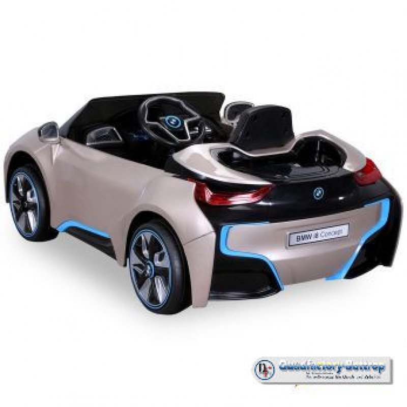 Lizenzierter BMW I8 mit 2 x 45 Watt Motor Lizenzierter BMW I8 mit 2 x 45 Watt Motor
