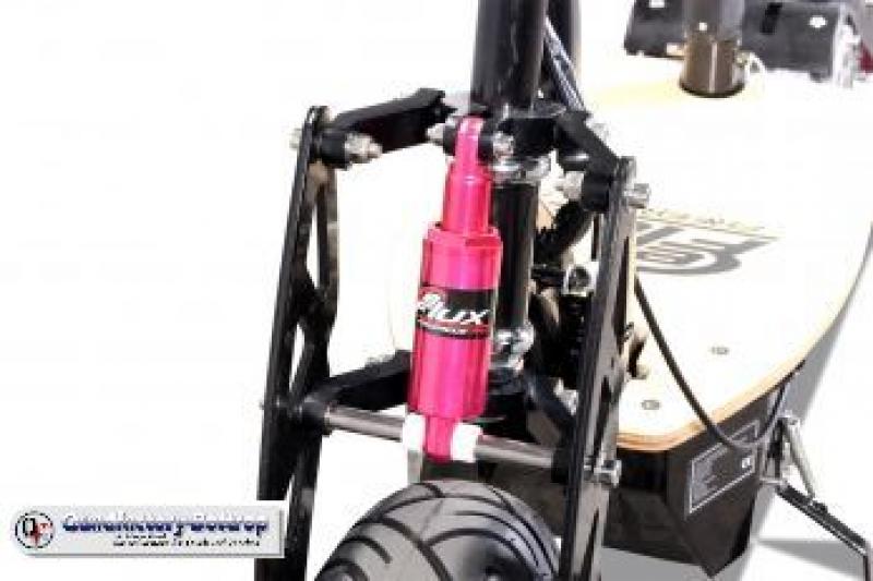 E-Scooter eFlux Freeride PRO 1600 Watt 48 V mit LED Licht, Freilauf, 13x5-6 Reifen E-Scooter eFlux Freeride PRO 1600 Watt 48 V mit LED Licht, Freilauf, 13x5-6 Reifen