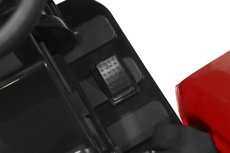 Kinder Elektro Traktor 2X35W 12V 7Ah 2.4G RC Kinder Elektro Traktor 2X35W 12V 7Ah 2.4G RC