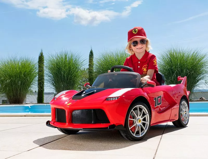 Kinder Elektroauto Ferrari LaFerrari Lizenziert Auto 2 x 25 Watt Motor Kinder Elektroauto Ferrari LaFerrari Lizenziert Auto 2 x 25 Watt Motor