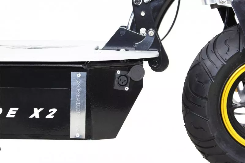 eFlux Freeride X2 2000 Watt 60 Volt mit Straßenzulassung eFlux Freeride X2 2000 Watt 60 Volt mit Straßenzulassung